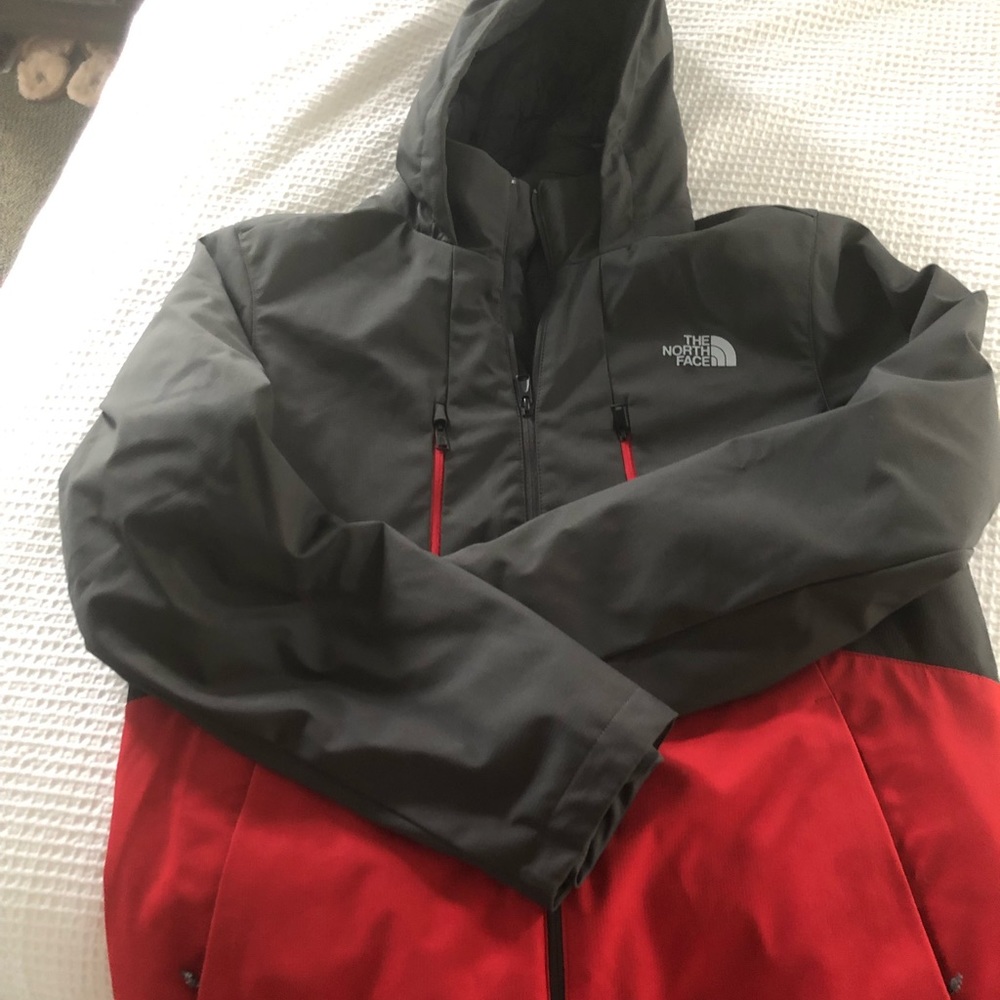 Mens large North Face Jacket. Excellent condition.
